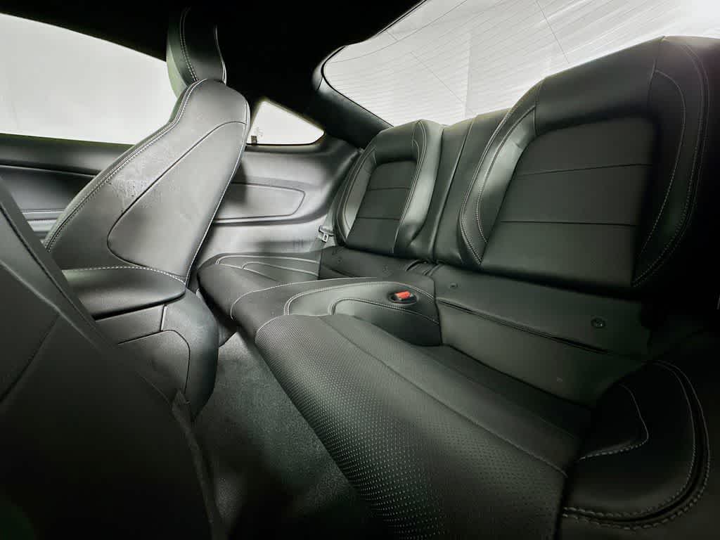 Thumbnail: 2022 Ford Mustang - 12