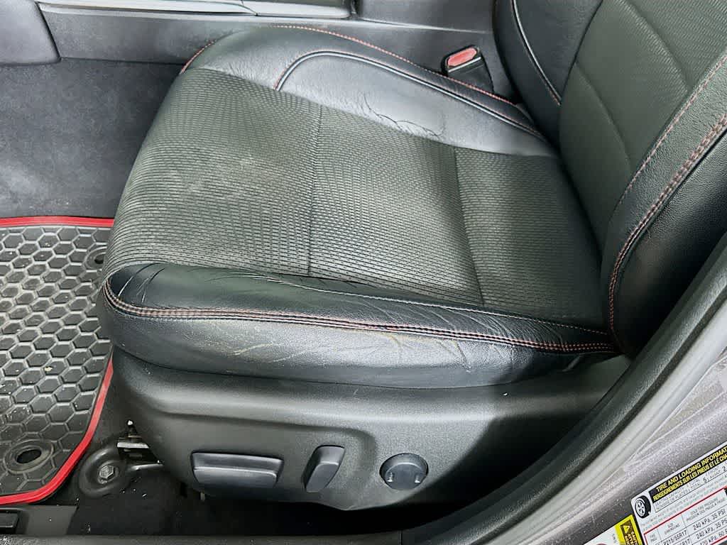 Thumbnail: 2017 Toyota Camry - 27