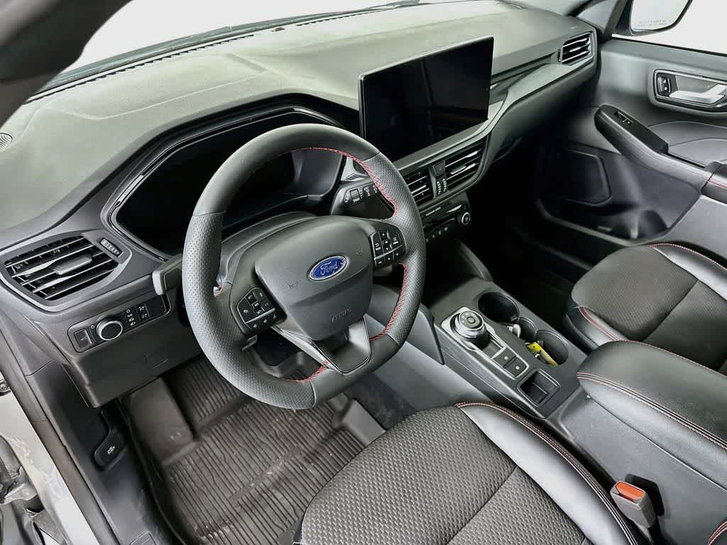 Thumbnail: 2023 Ford Escape - 2