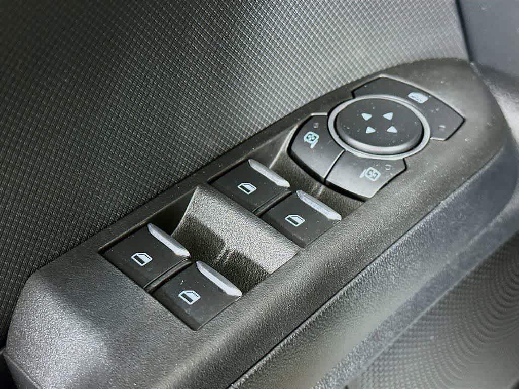 Thumbnail: 2022 Ford Bronco Sport - 29