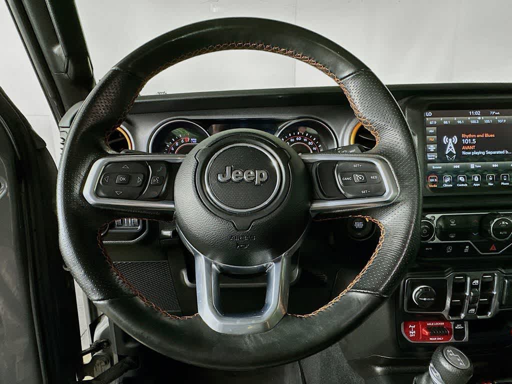 Thumbnail: 2021 Jeep Gladiator - 16