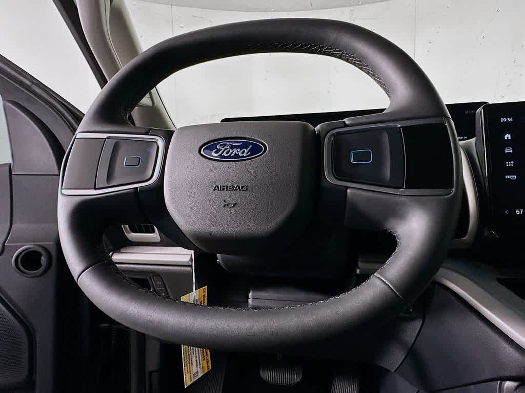 Thumbnail: 2026 Ford Expedition - 16