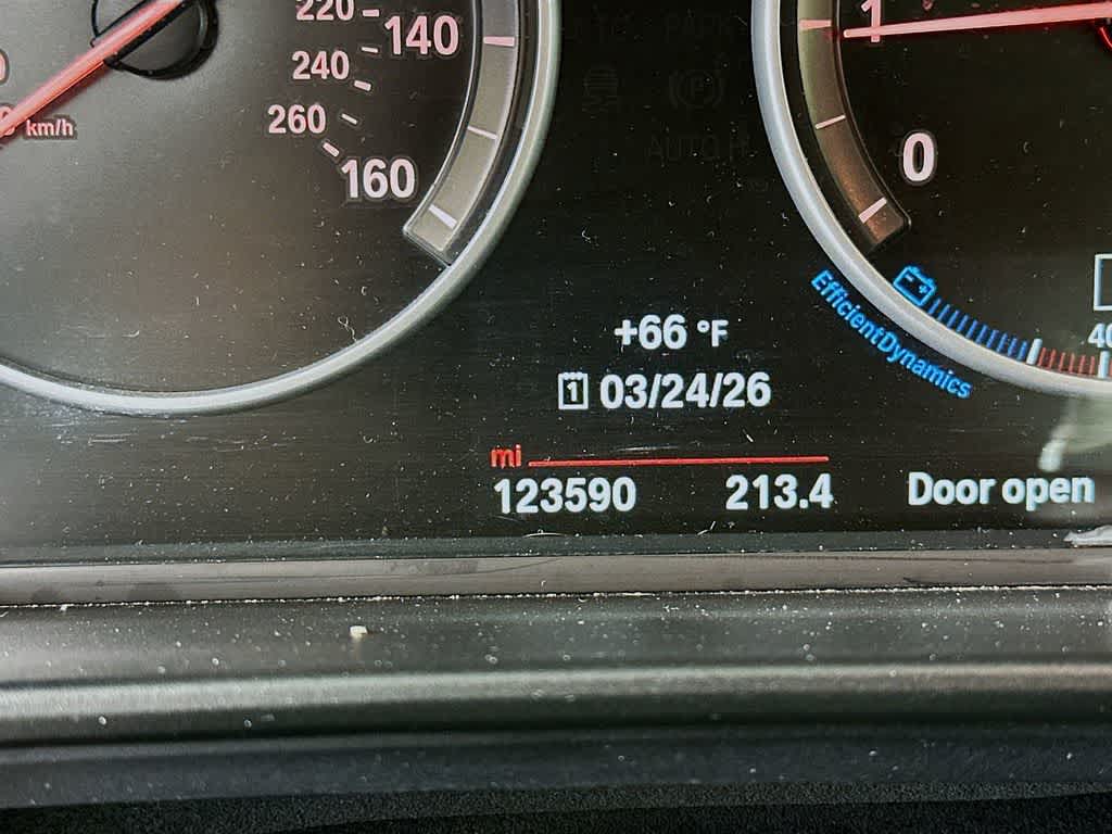 Thumbnail: 2016 BMW 5 Series - 20