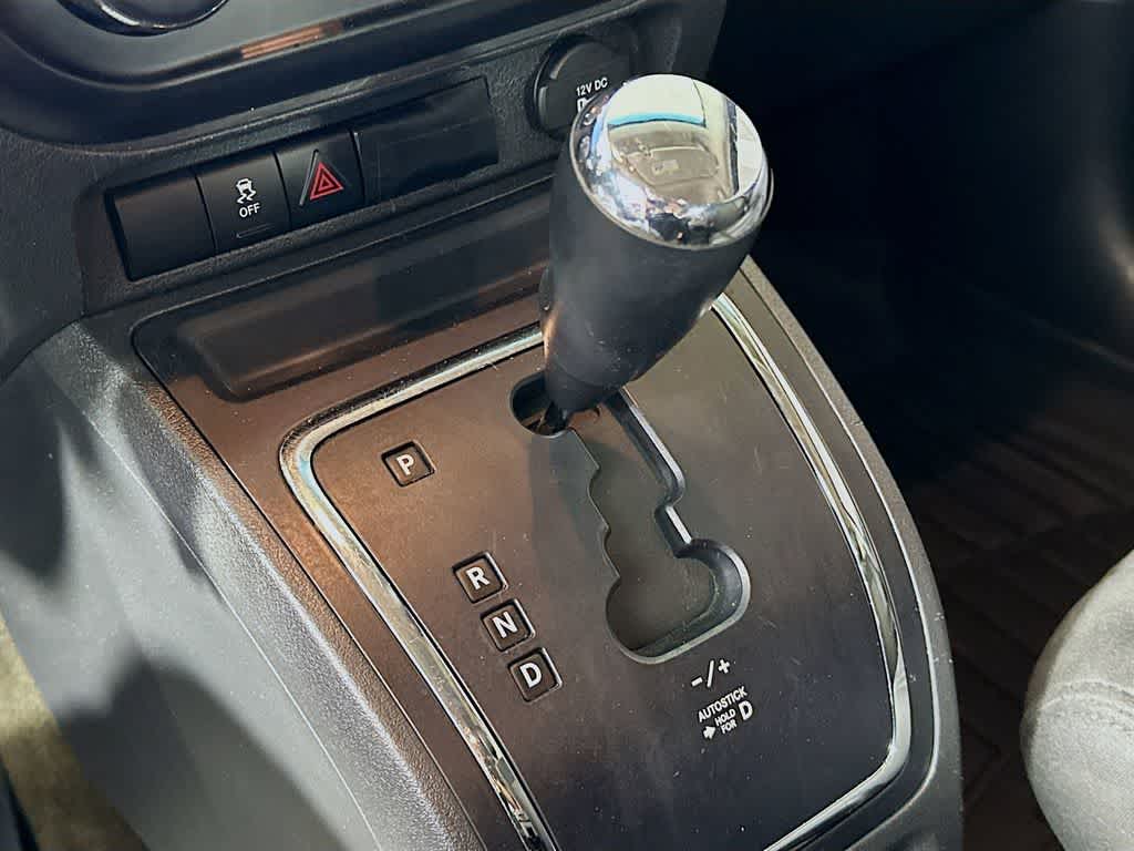 Thumbnail: 2016 Jeep Compass - 18