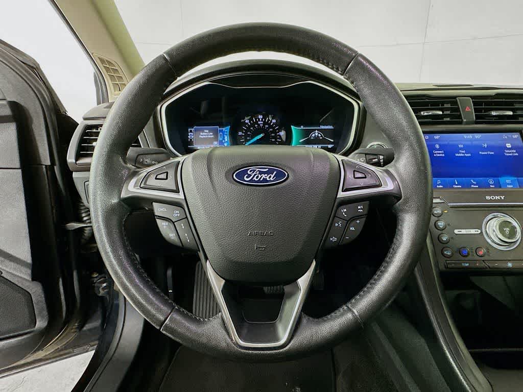 Thumbnail: 2019 Ford Fusion - 16