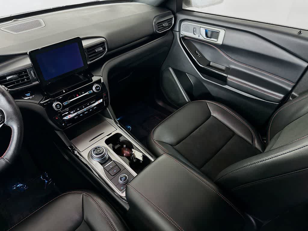 Thumbnail: 2022 Ford Explorer - 11