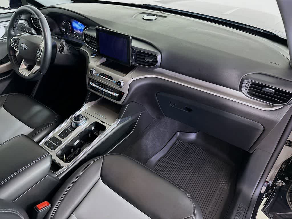 Thumbnail: 2022 Ford Explorer - 34