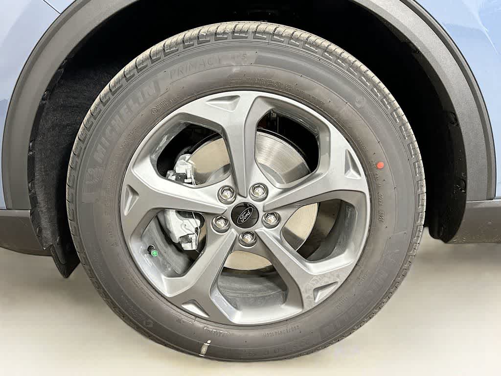 Thumbnail: 2026 Ford Escape - 8