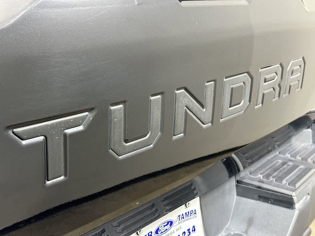 2022 Toyota Tundra SR 7