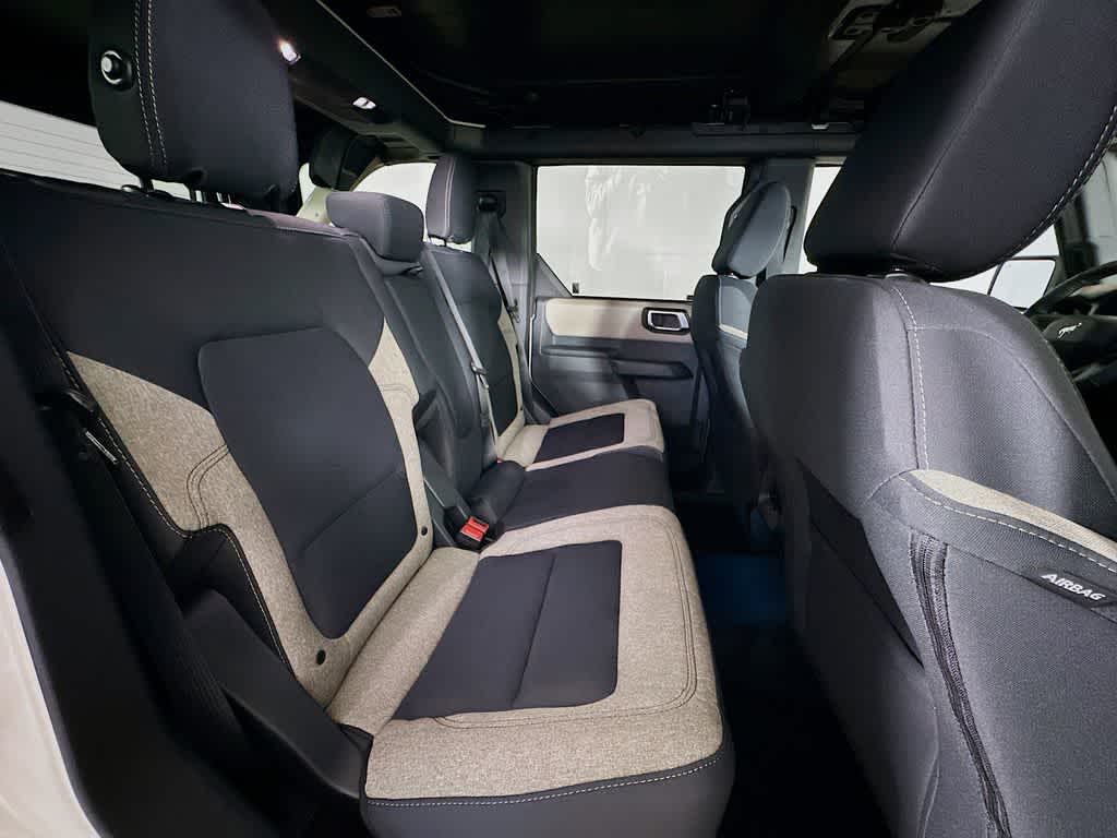 Thumbnail: 2025 Ford Bronco - 31