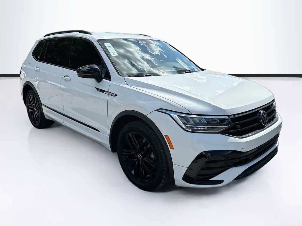 Thumbnail: 2022 Volkswagen Tiguan - 23