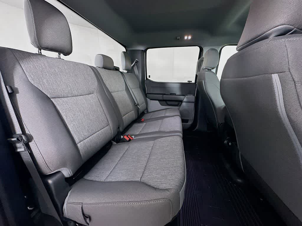 Thumbnail: 2026 Ford F-250 - 30