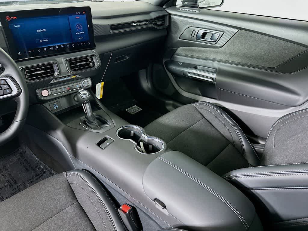 Thumbnail: 2025 Ford Mustang - 11