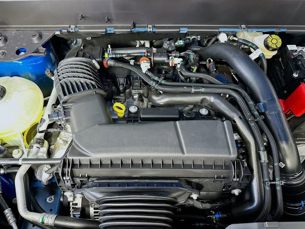 Thumbnail: 2025 Ford Maverick - 9