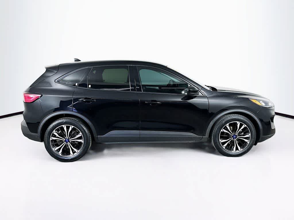 Thumbnail: 2022 Ford Escape - 26