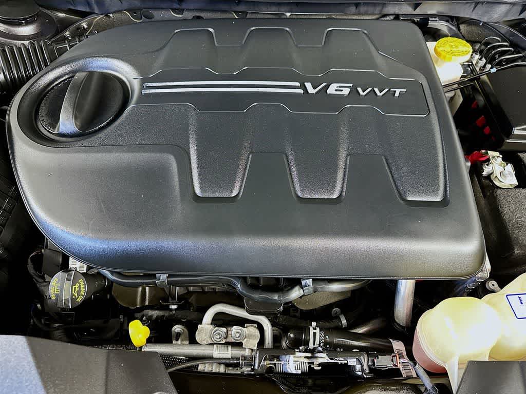 Thumbnail: 2022 Jeep Cherokee - 9