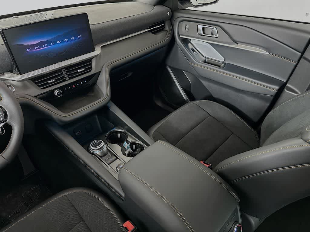 Thumbnail: 2026 Ford Explorer - 11