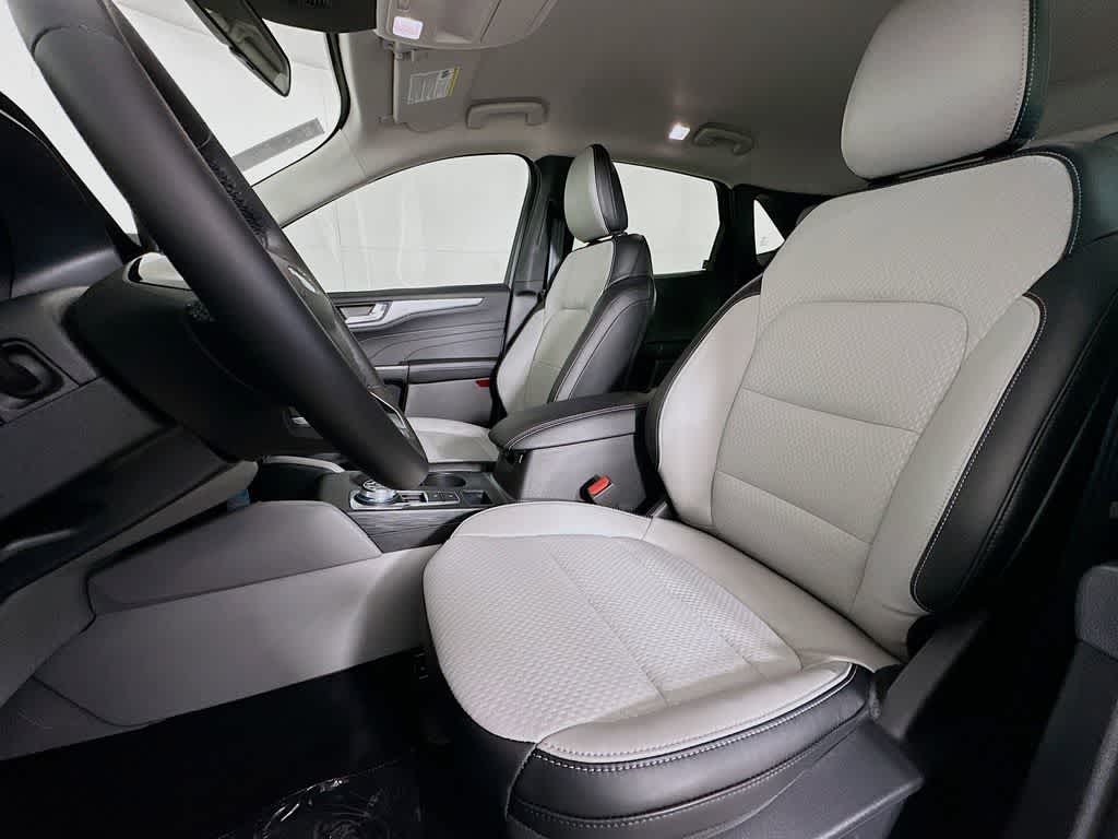 Thumbnail: 2025 Ford Escape - 12