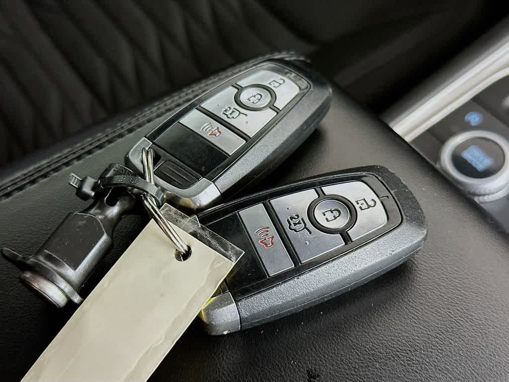 Thumbnail: 2020 Ford Explorer - 22