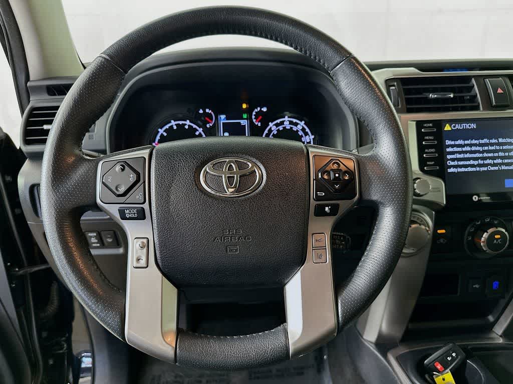 Thumbnail: 2022 Toyota 4Runner - 34
