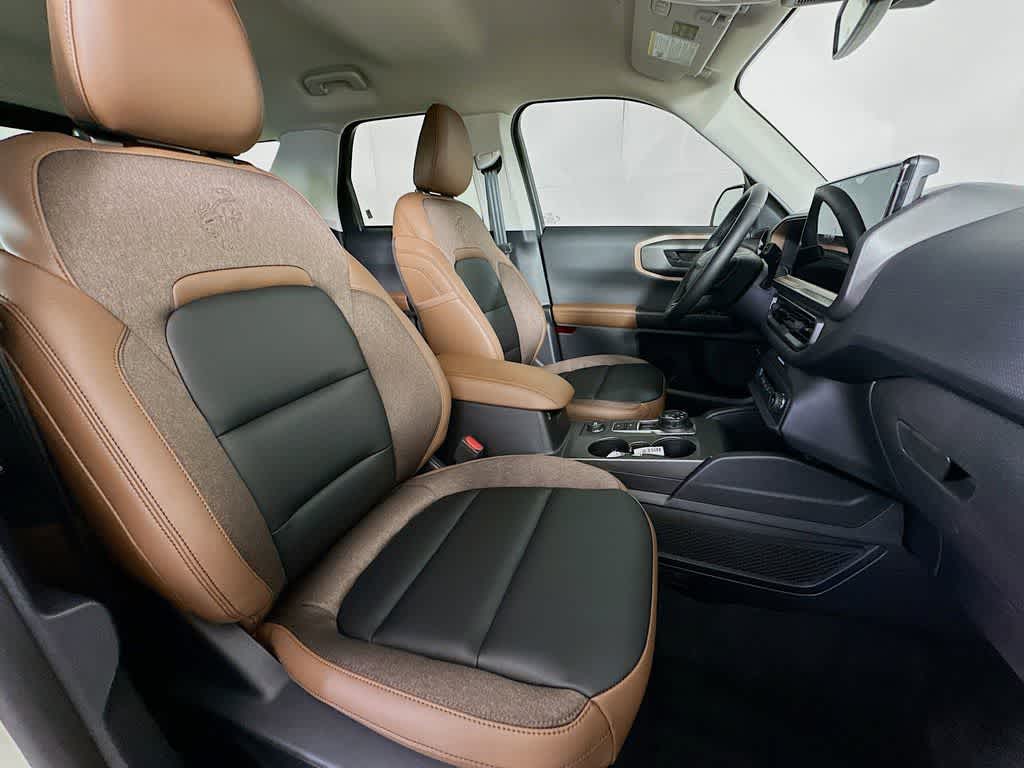 Thumbnail: 2025 Ford Bronco Sport - 15