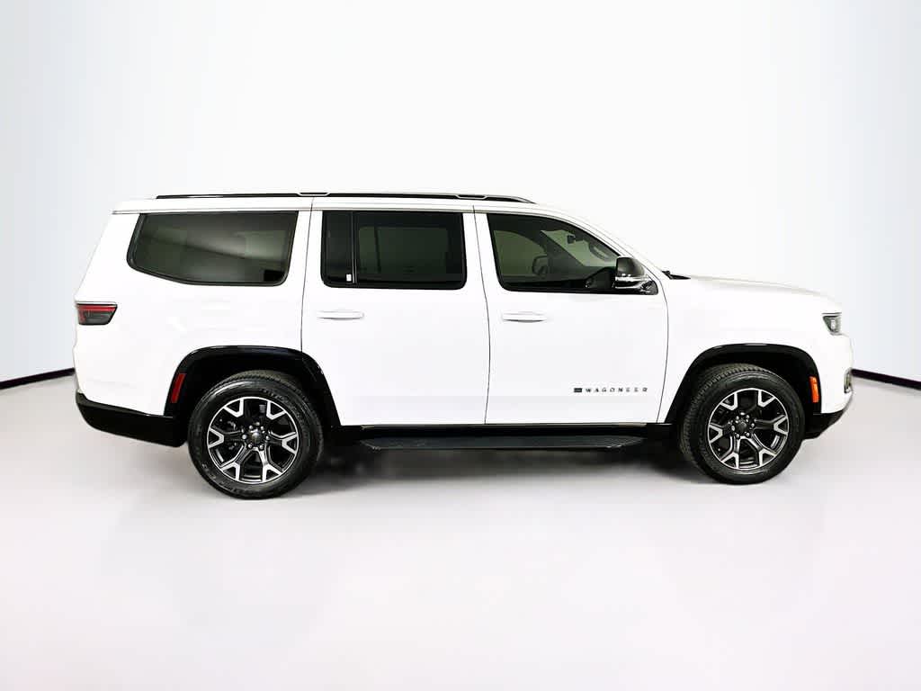 Thumbnail: 2023 Jeep Wagoneer - 25