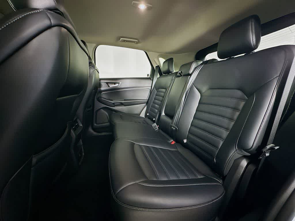 Thumbnail: 2024 Ford Edge - 14