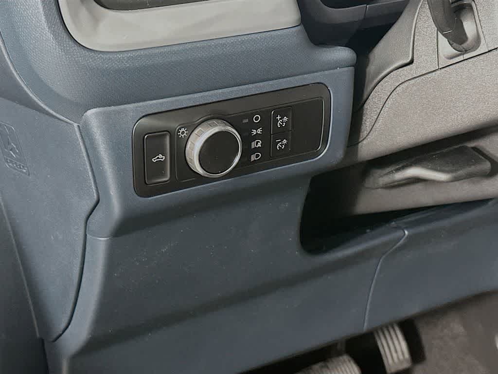 Thumbnail: 2025 Ford Maverick - 26