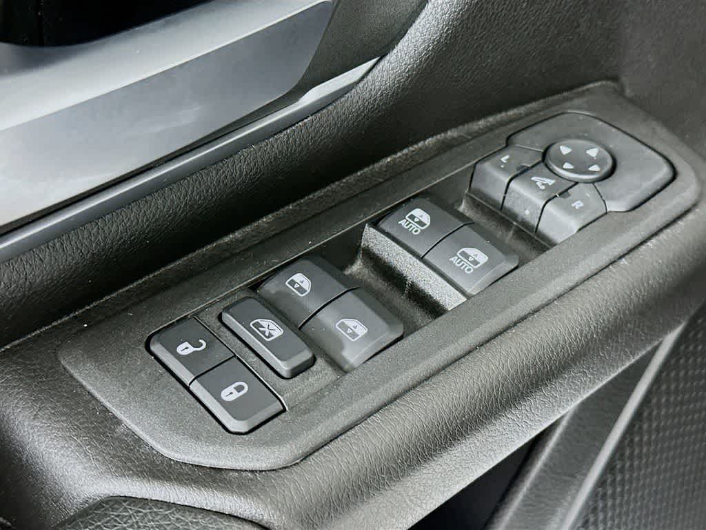 Thumbnail: 2025 RAM 1500 - 29