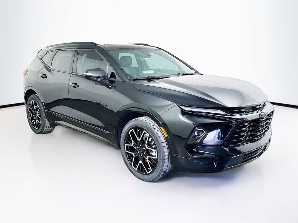 Thumbnail: 2023 Chevrolet Blazer - 24