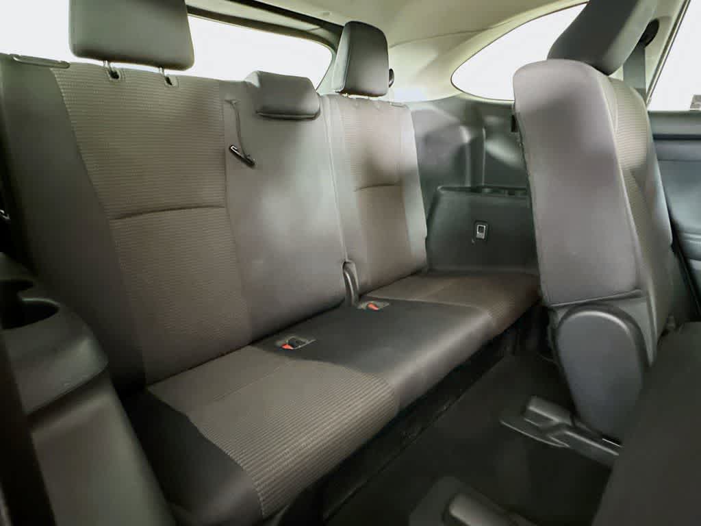 Thumbnail: 2020 Toyota Highlander - 29