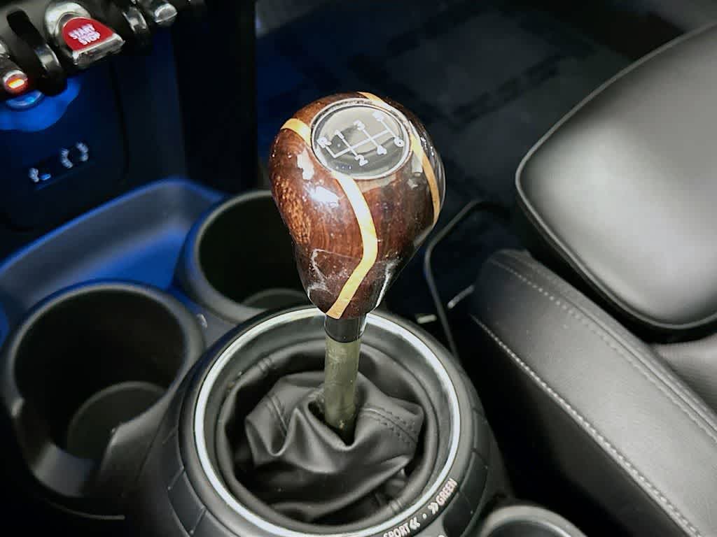 Thumbnail: 2016 MINI Cooper Hardtop - 18