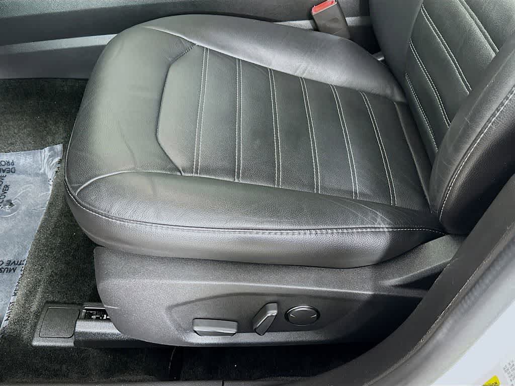 Thumbnail: 2015 Ford Fusion - 29