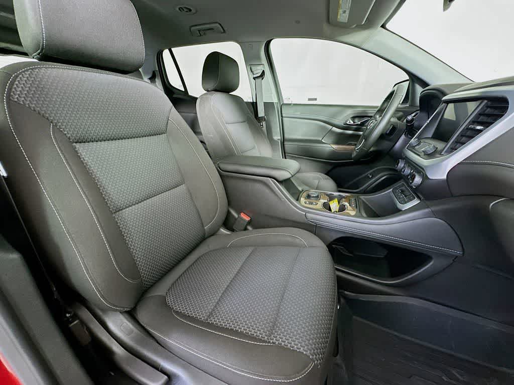 2023 GMC Acadia SLE 15