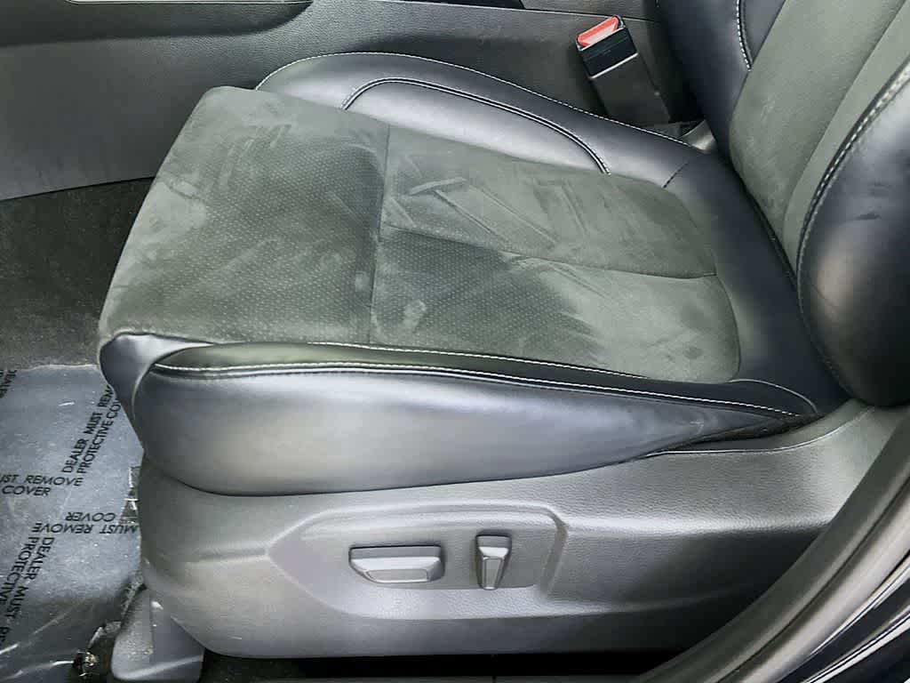 Thumbnail: 2024 Mitsubishi Eclipse Cross - 30