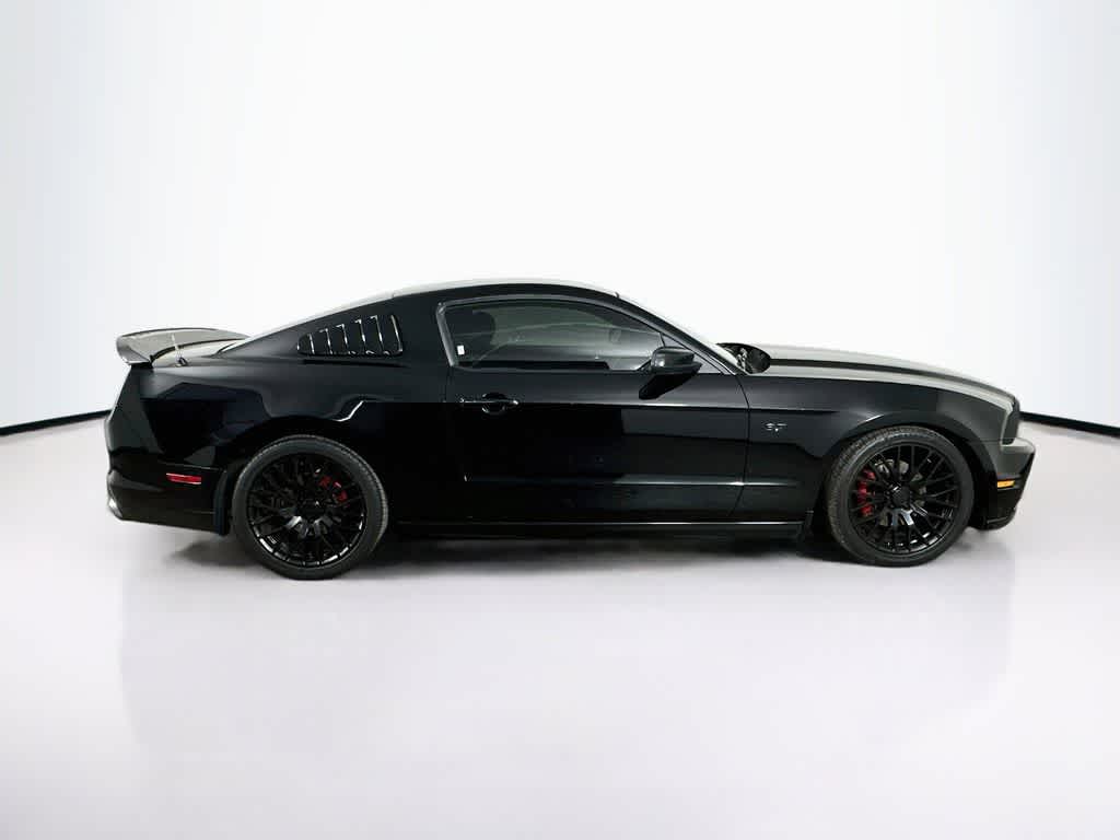 Thumbnail: 2014 Ford Mustang - 23