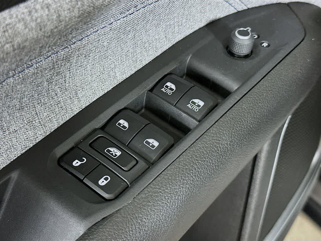 Thumbnail: 2024 Jeep Compass - 29