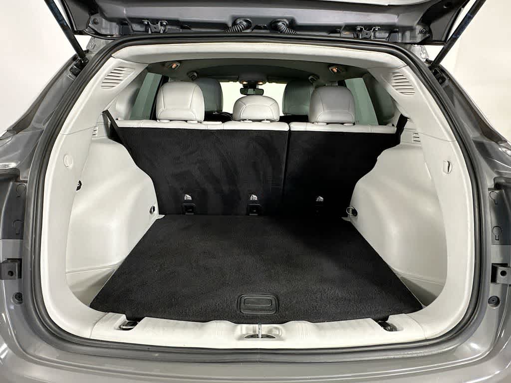 Thumbnail: 2021 Jeep Compass - 21