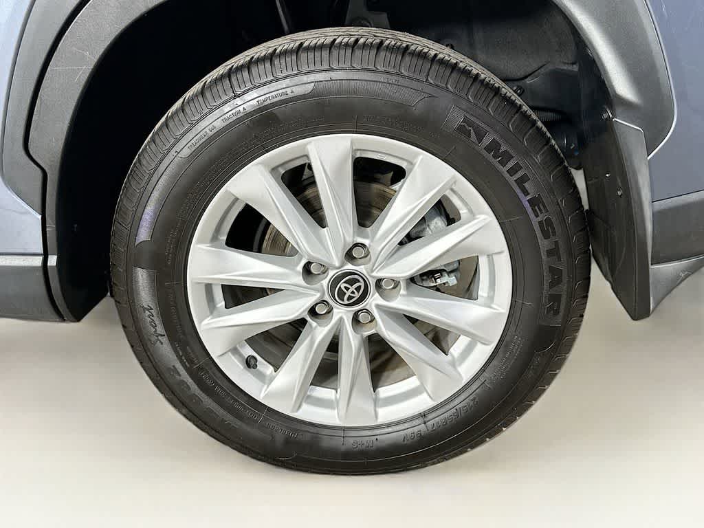 Thumbnail: 2023 Toyota Corolla Cross - 8