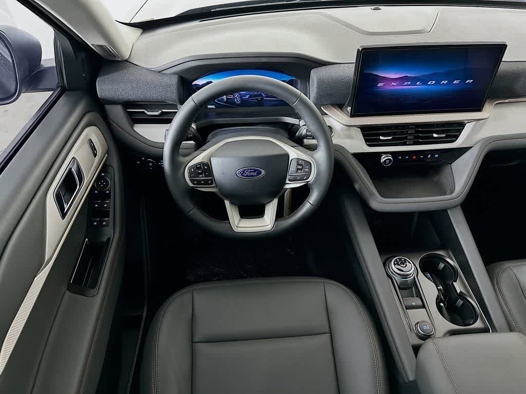 Thumbnail: 2026 Ford Explorer - 10