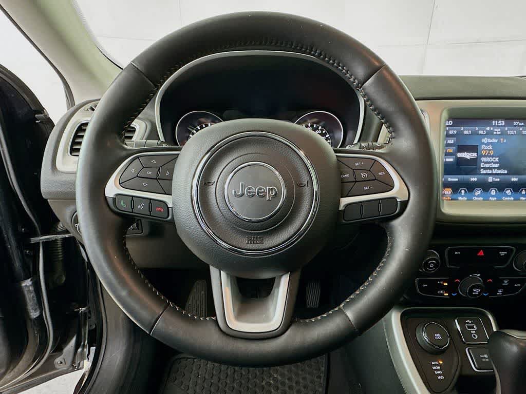 Thumbnail: 2019 Jeep Compass - 16