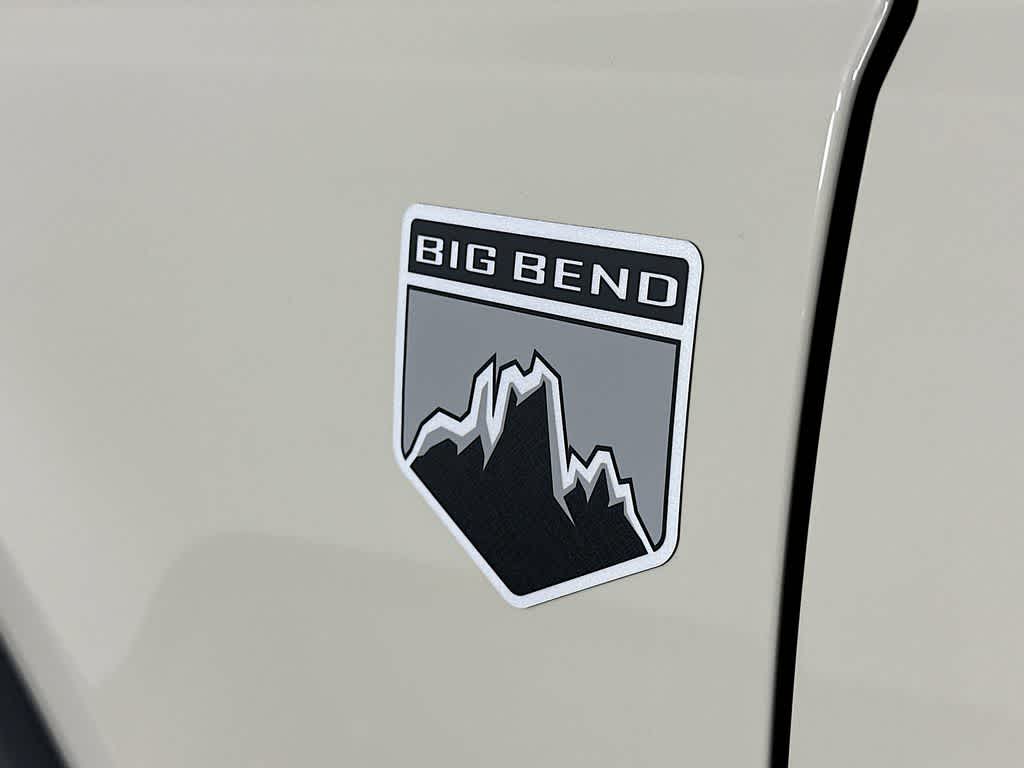 Thumbnail: 2025 Ford Bronco - 7