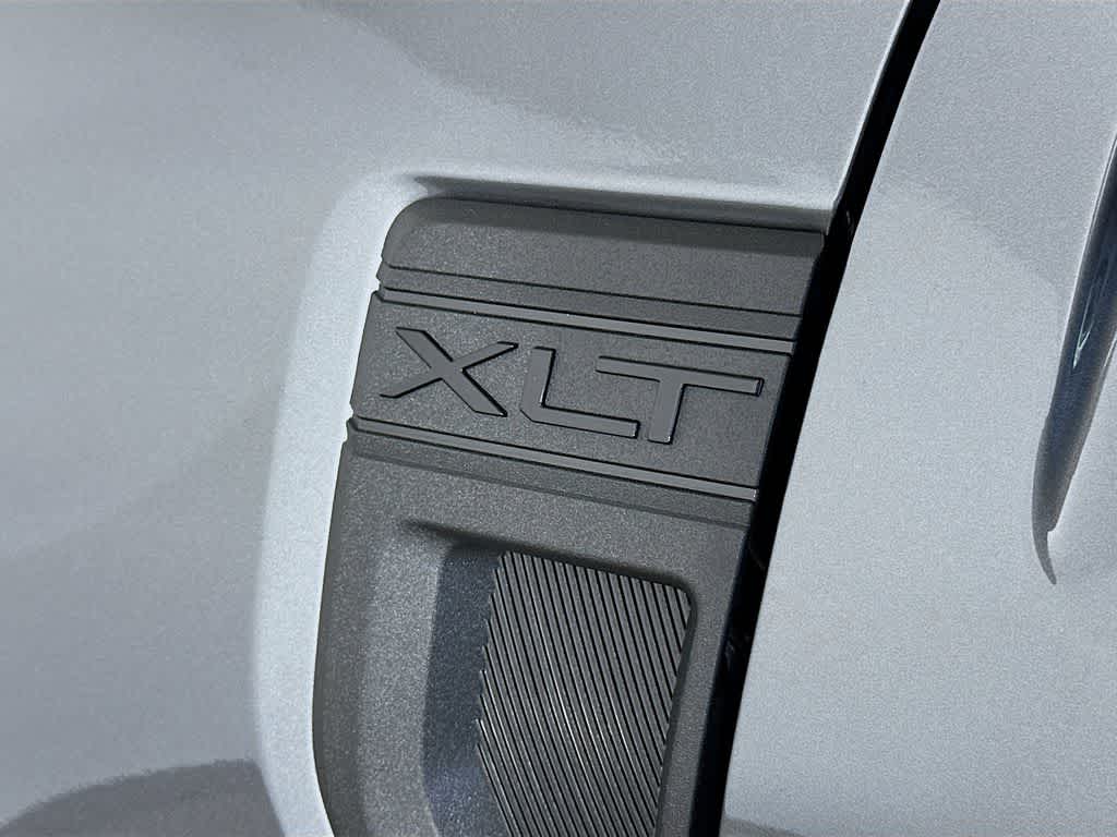 Thumbnail: 2025 Ford Maverick - 7