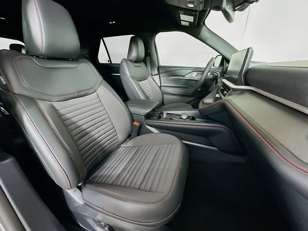 Thumbnail: 2026 Ford Explorer - 15