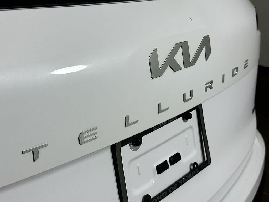 Thumbnail: 2024 Kia Telluride - 7