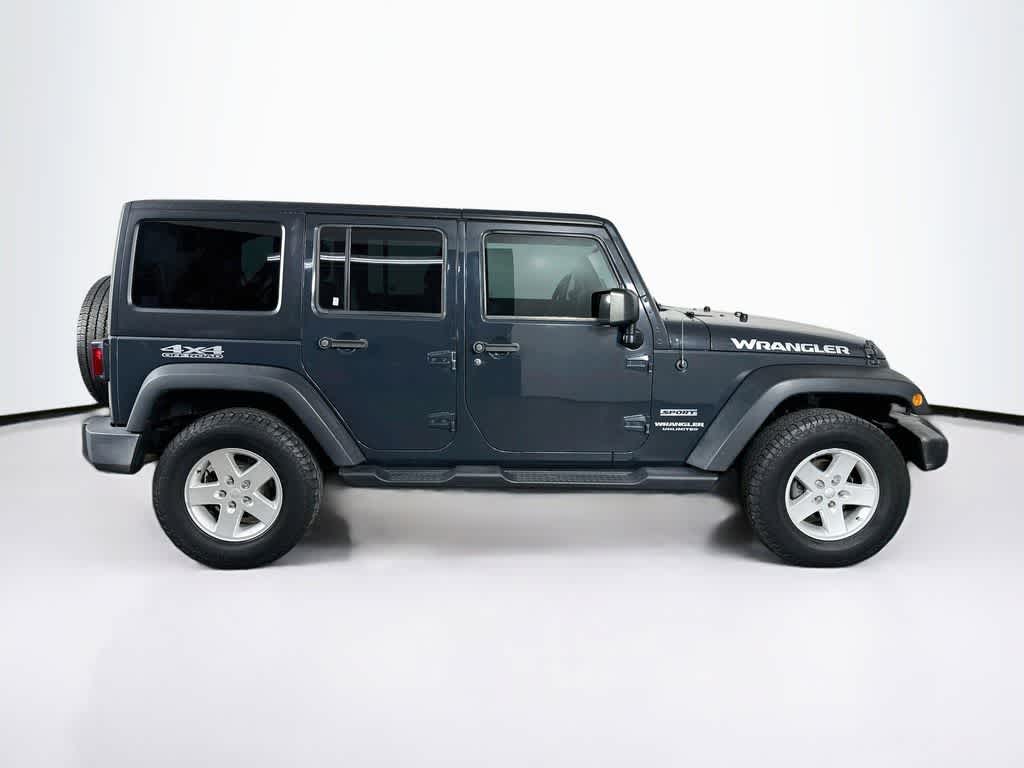Thumbnail: 2017 Jeep Wrangler - 25