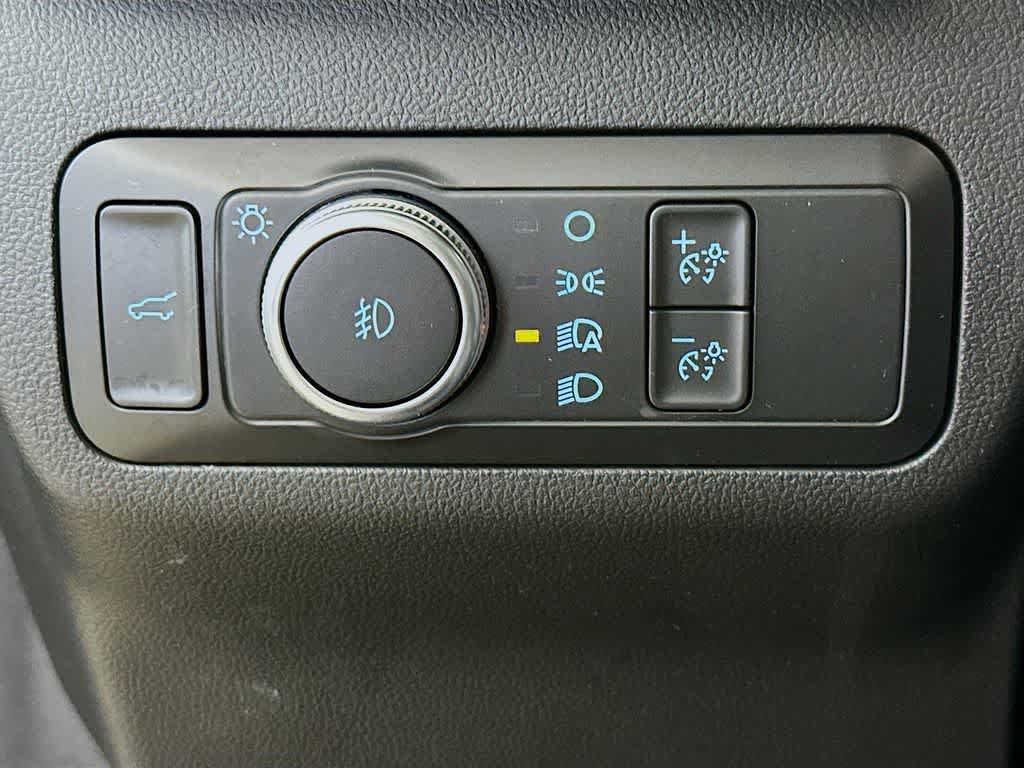 Thumbnail: 2022 Ford Escape - 27