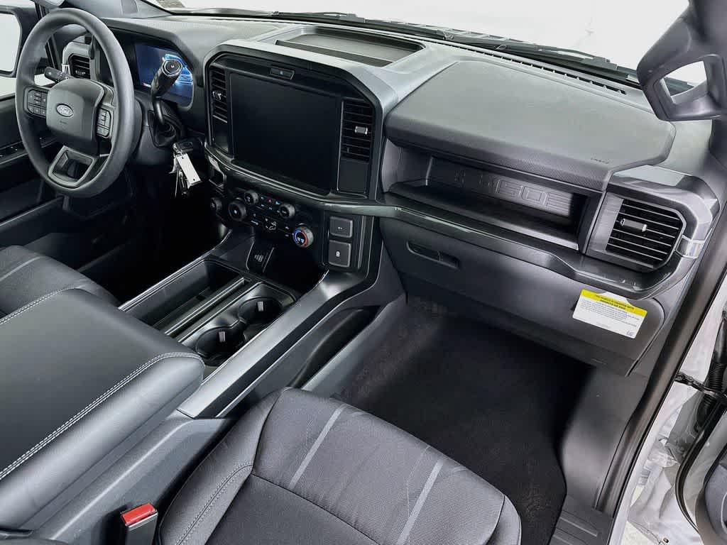 Thumbnail: 2026 Ford F-150 - 32