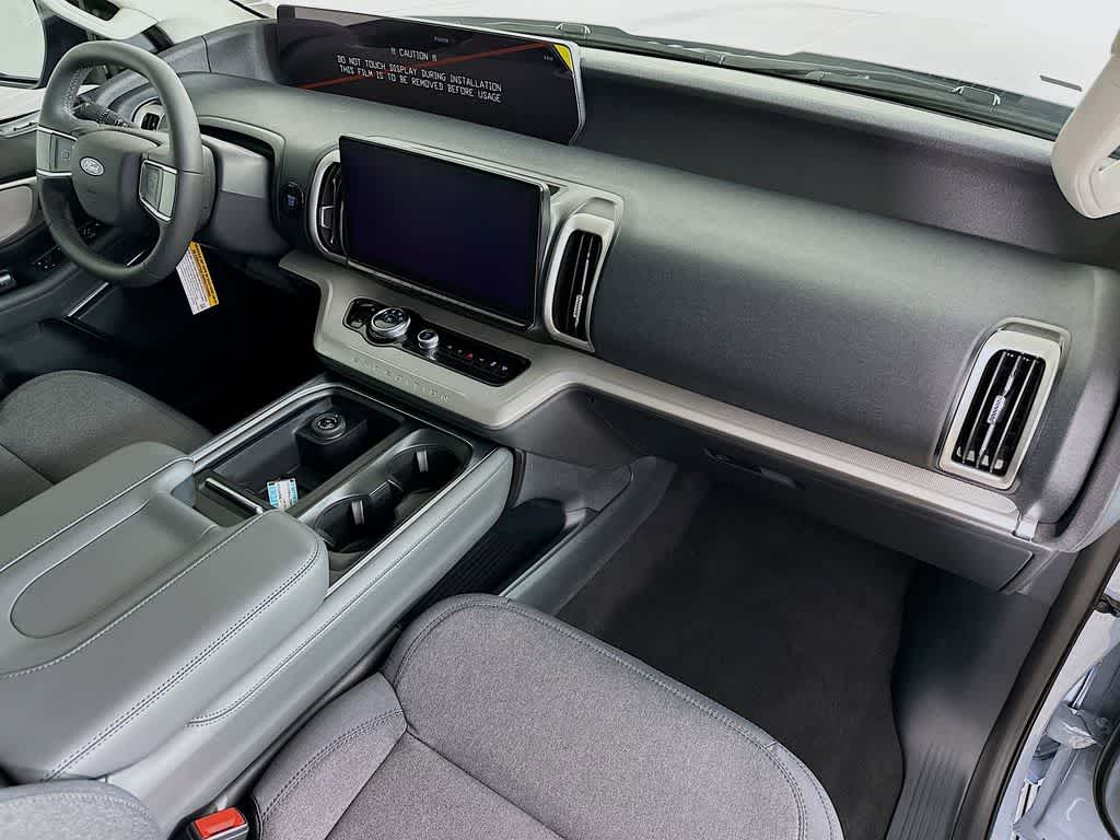 Thumbnail: 2026 Ford Expedition MAX - 32