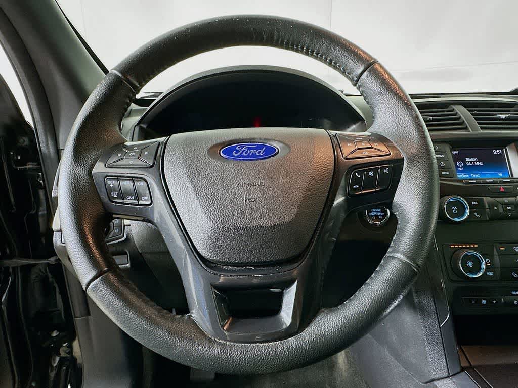 Thumbnail: 2018 Ford Explorer - 16